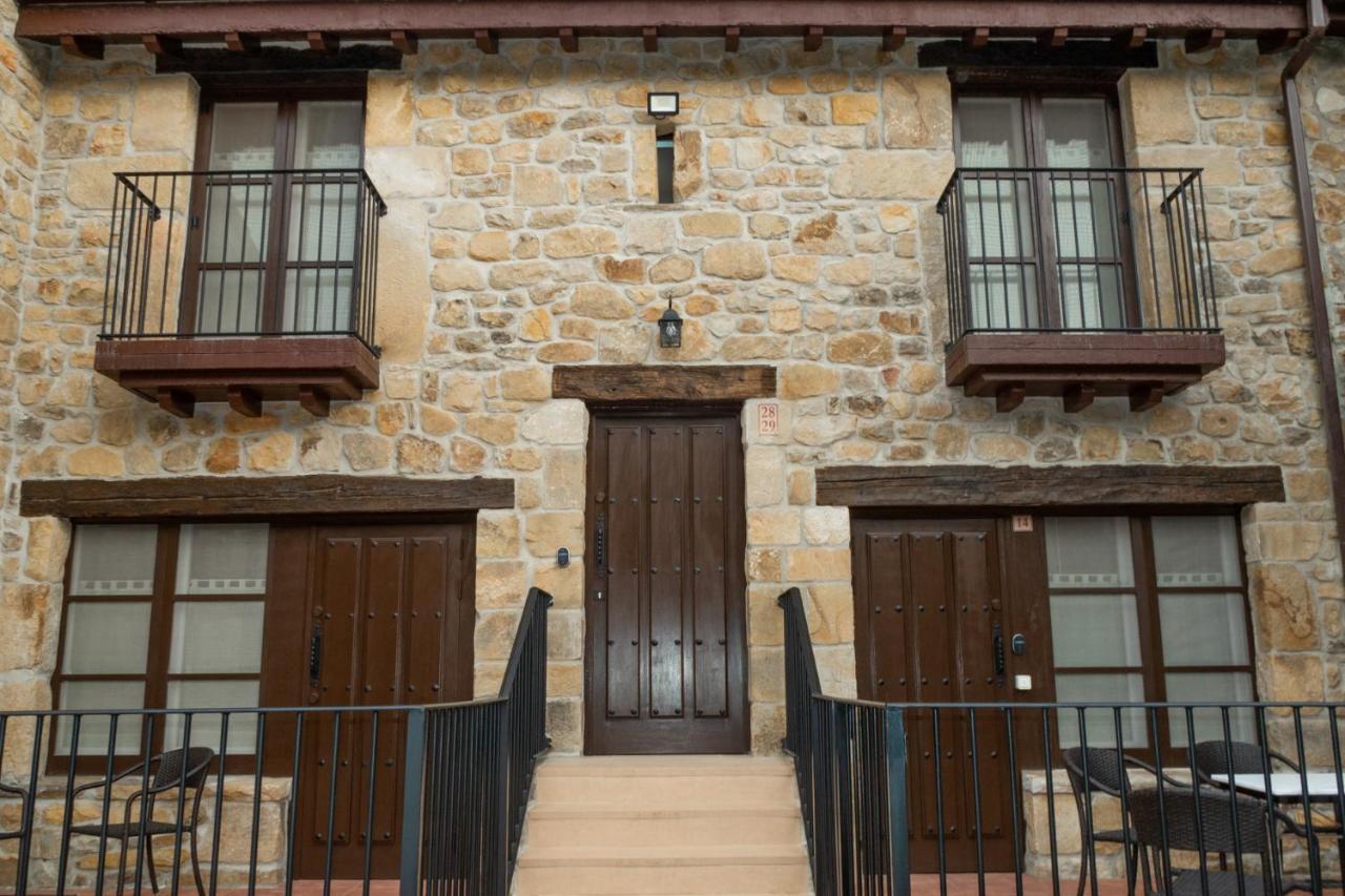 Posada Y Apartamentos Trebuesto De Guriezo Exterior photo